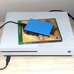 Xbox 1s with Controllers and Headset